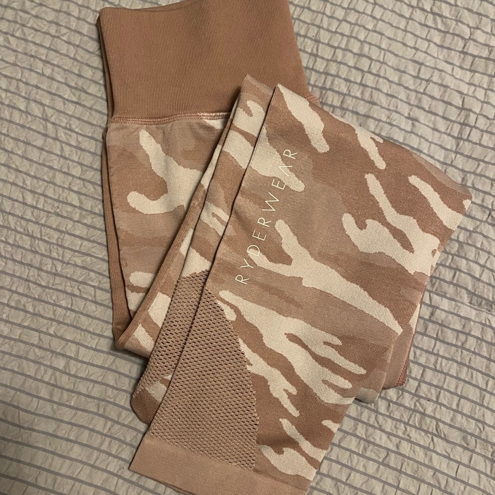 Ryderwear small leggings